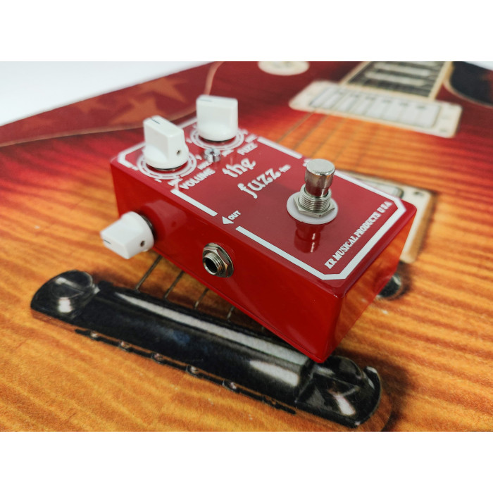 KR Musical Products The Fuzz - Red